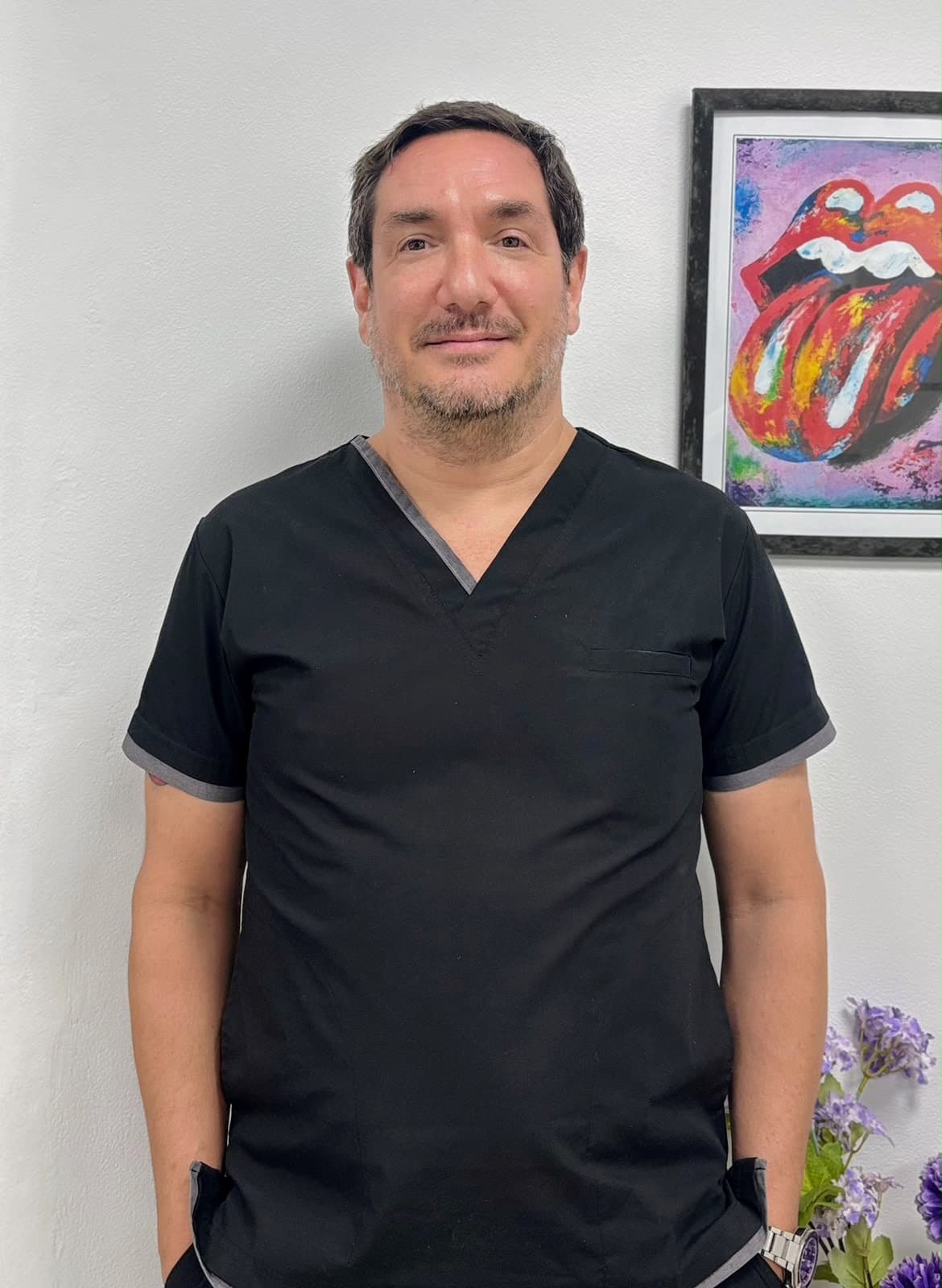 Dr. Carlos Ramiro Osuna, odontólogo de CED